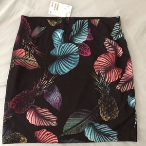 Brand new H&M mini skirt